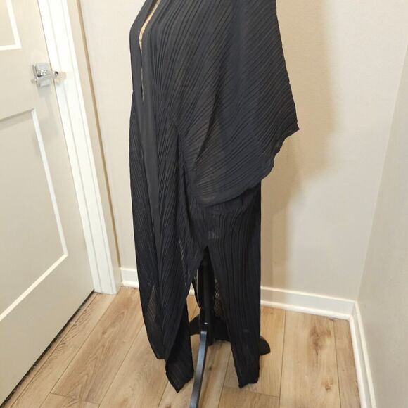 NWOT DR2 Black Sheer Pleated Cover Robe One Size - Picture 5 of 9